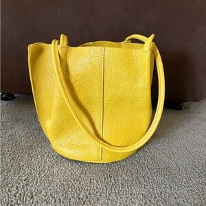 Premium Portland Leather Classic Devan Bag